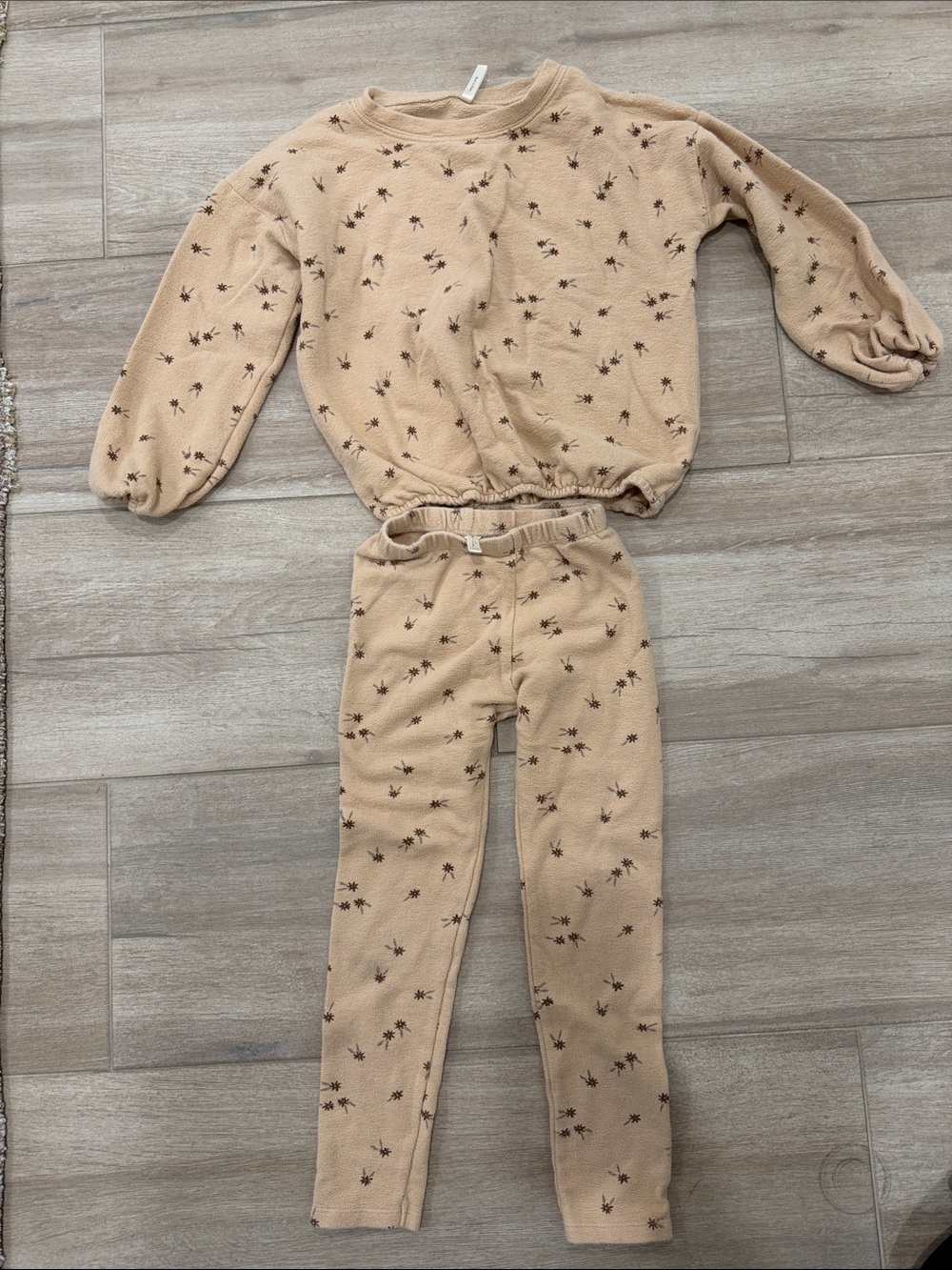 Rylee + Cru Beige Knit Floral Matching Leggings Set